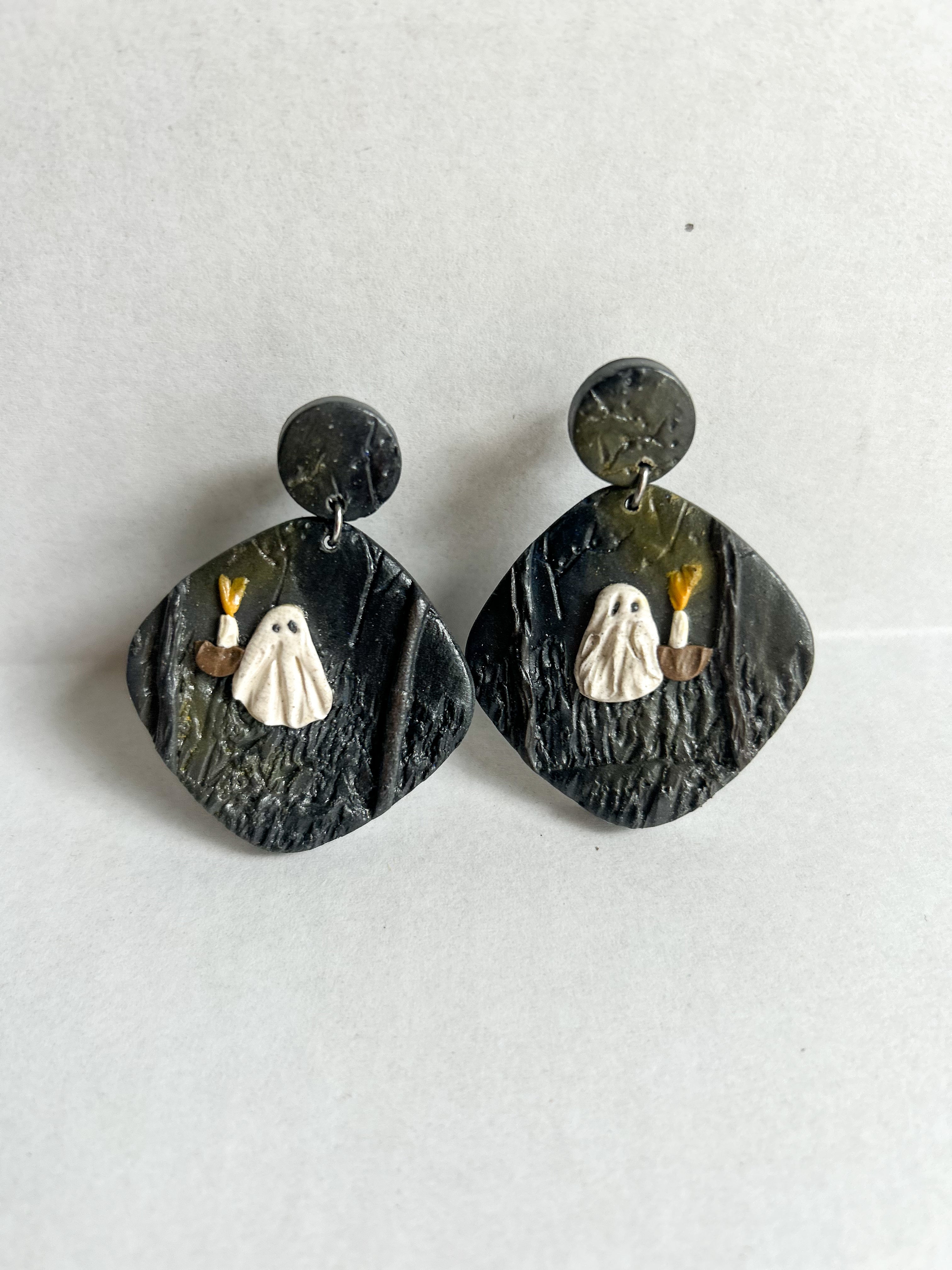 Ghost with candle dangle