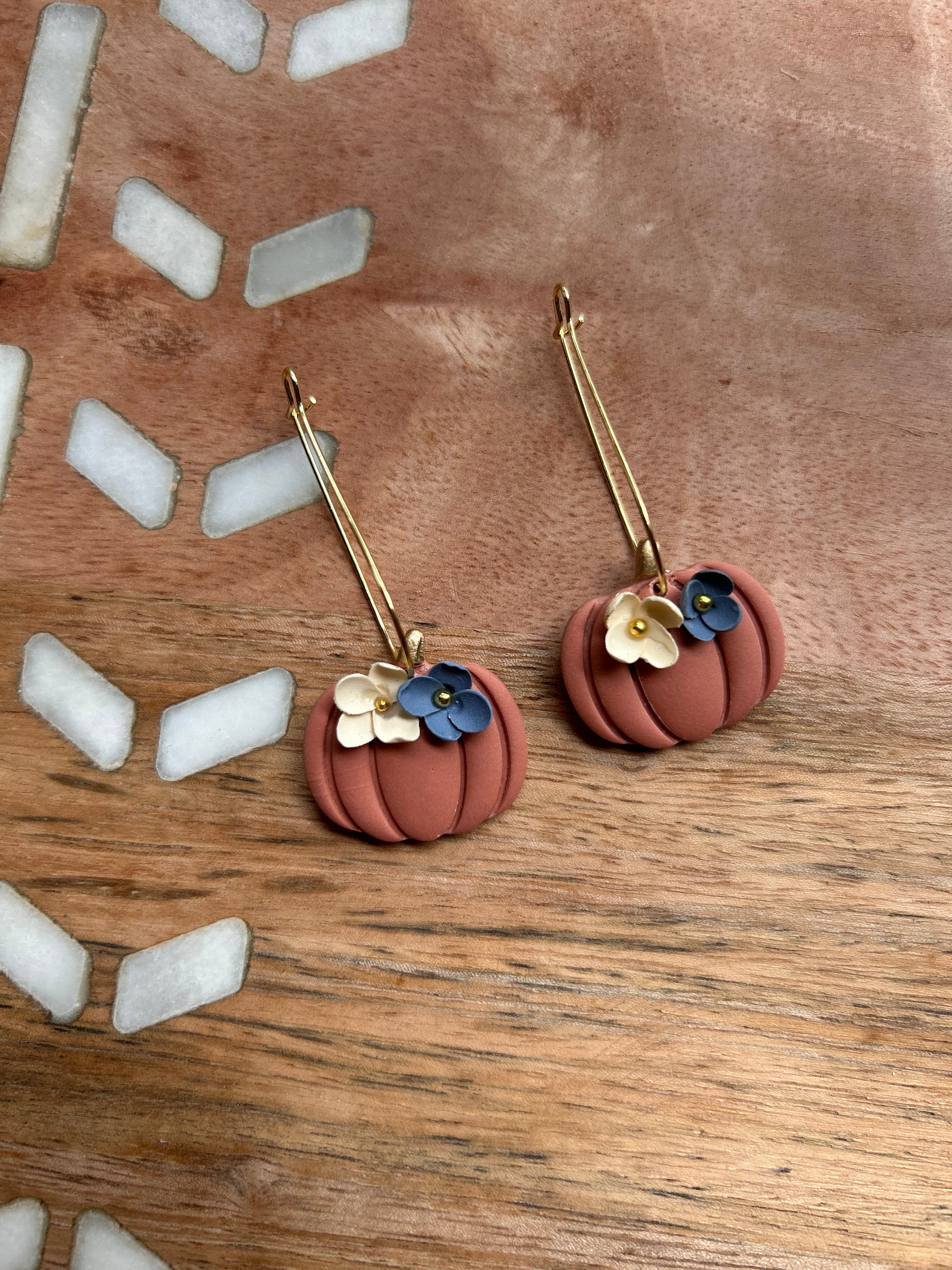 Floral pumpkin dangle